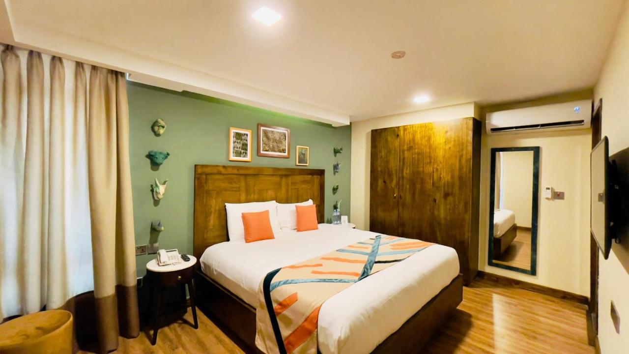 Kabira Country Club Otel Kampala Dış mekan fotoğraf