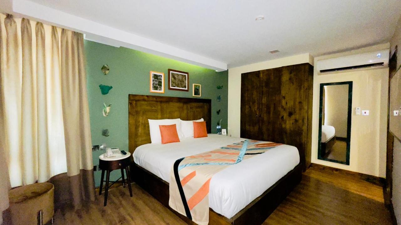 Kabira Country Club Otel Kampala Dış mekan fotoğraf