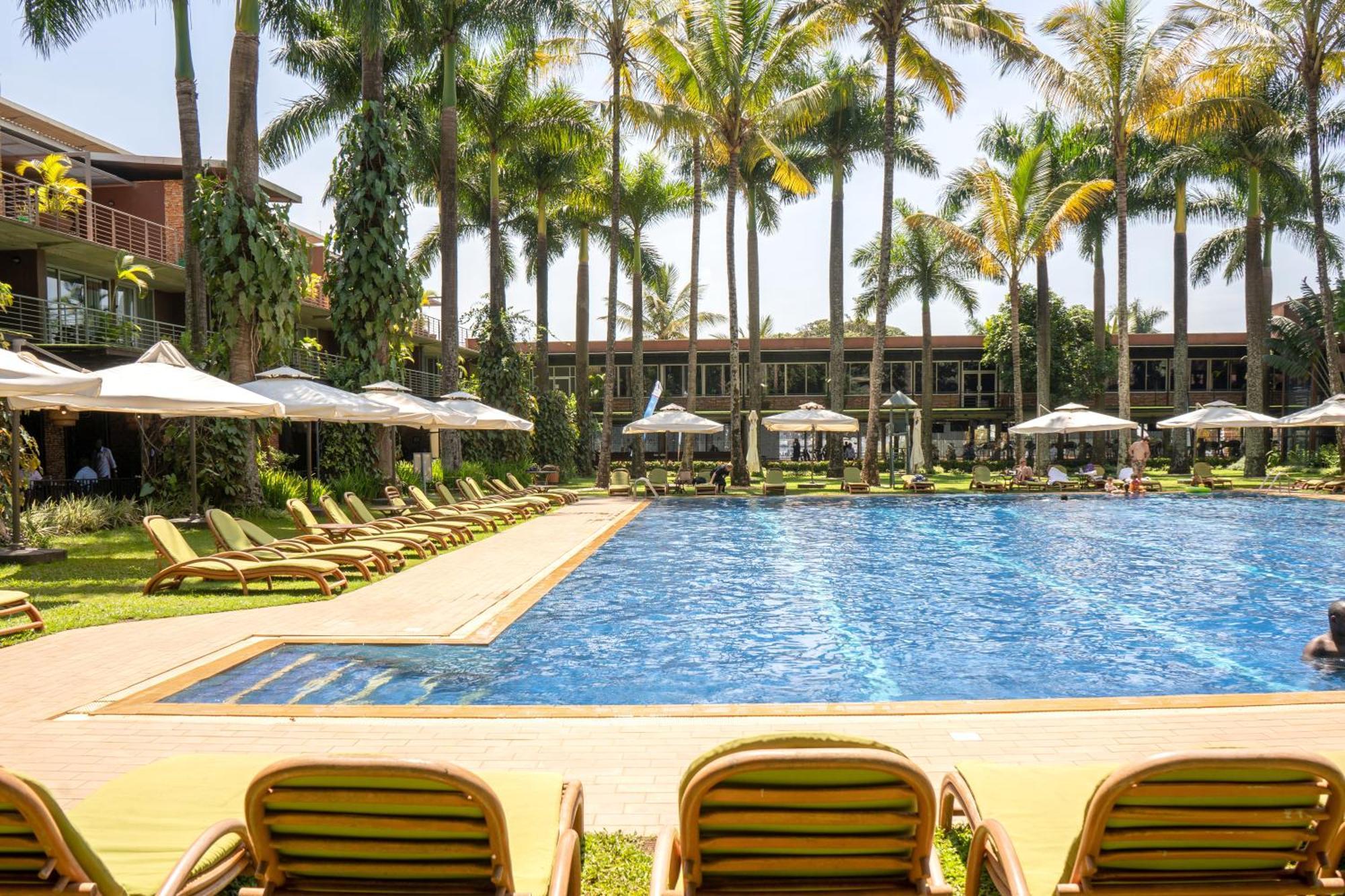 Kabira Country Club Otel Kampala Dış mekan fotoğraf