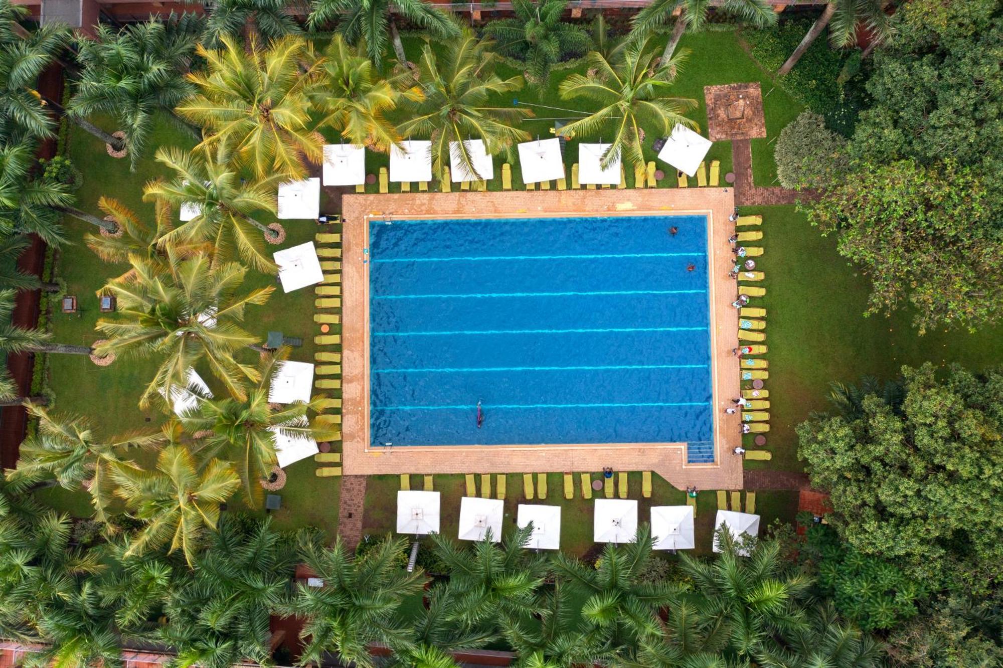 Kabira Country Club Otel Kampala Dış mekan fotoğraf